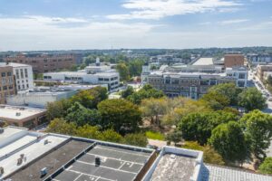 AdobeStock_1684119986