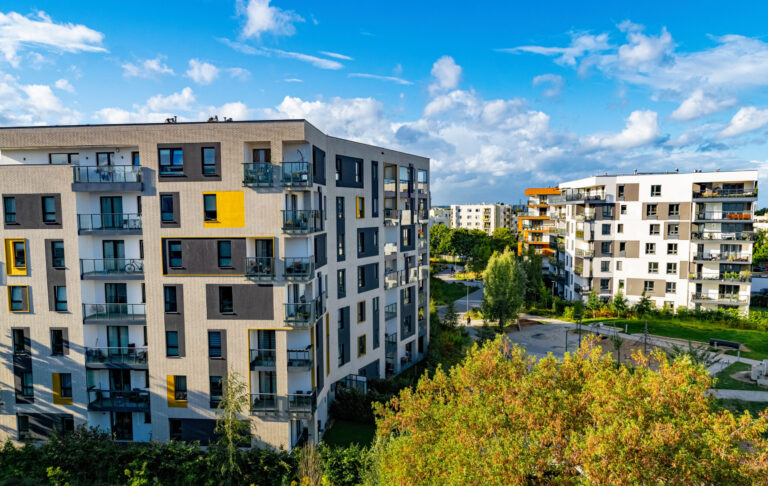 AdobeStock_1730767143