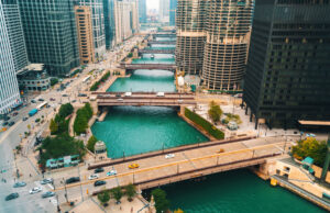 Chicago River with boats and traffic